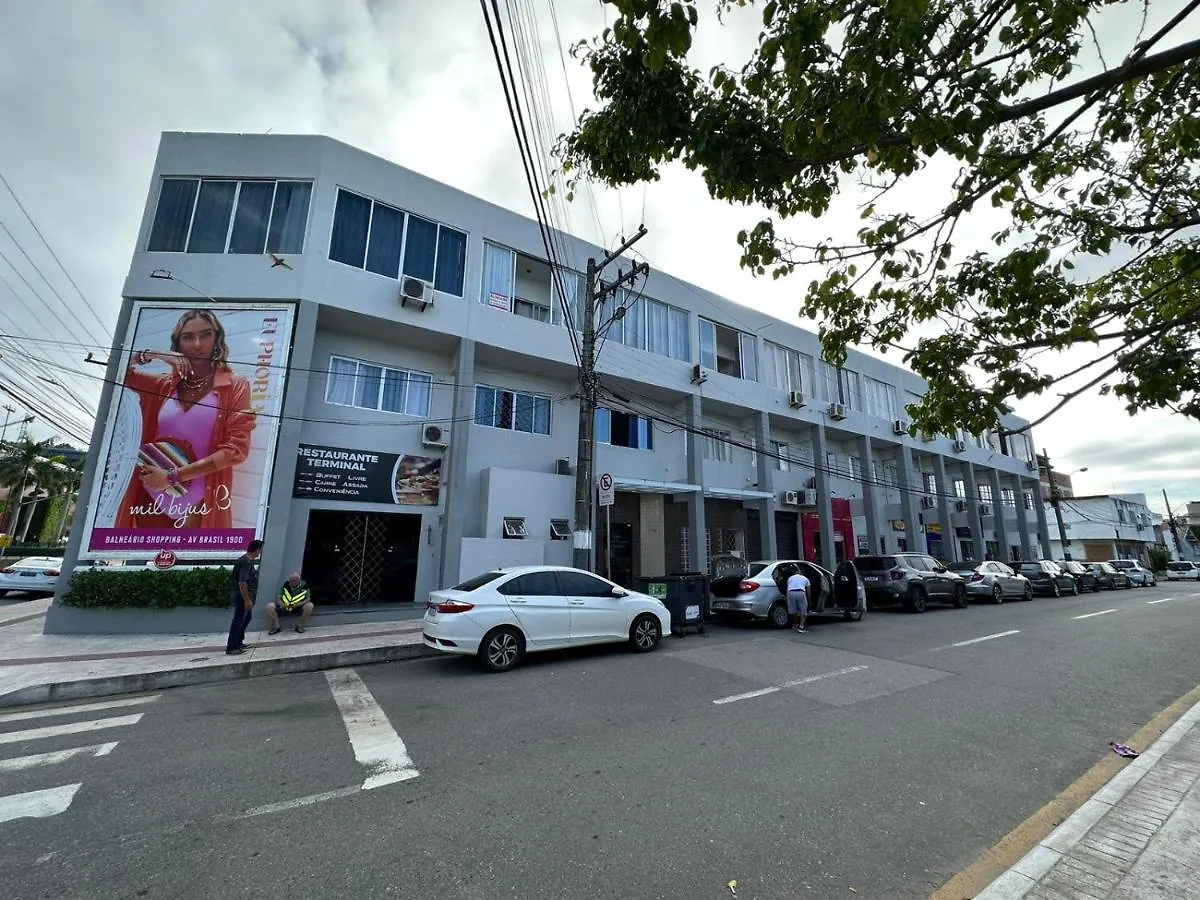 Estudio Em Frente Ao Shopping E Rodoviaria Em Balneario Camboriu P891 Apartamento
